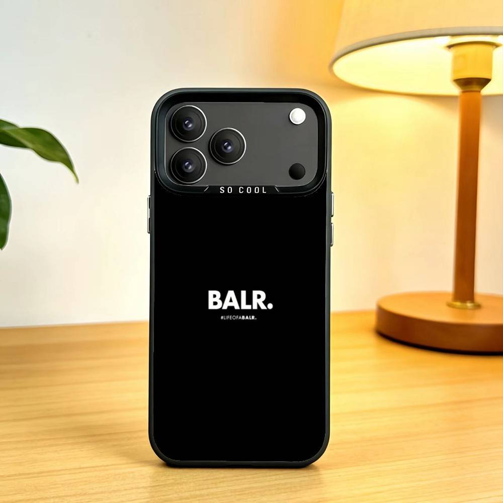 ブランドB-BALRロゴ入りスマホケース iPhone 17 - Phone Accessories Brand のレビューと価格