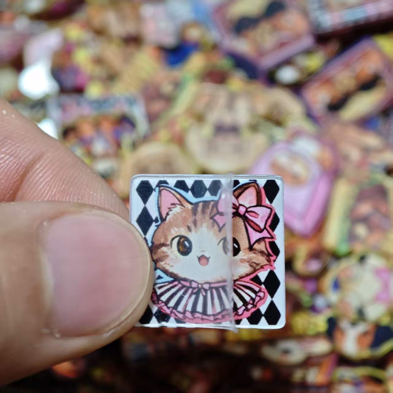 50個/セット 動物アクセサリー ランダムな猫犬画像 繰り返 - Phone Accessories Images のレビューと価格