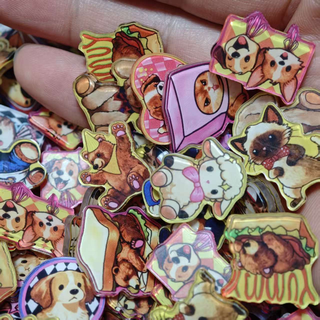 50個/セット 動物アクセサリー ランダムな猫犬画像 繰り返 - Phone Accessories Images のレビューと価格