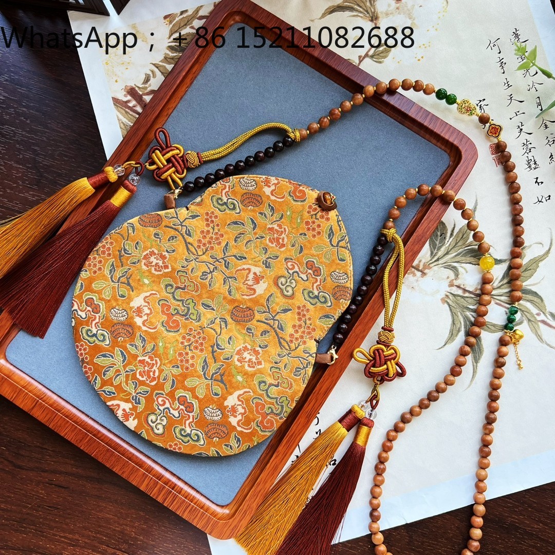 LLY ひょうたん型 中国古代風フリンジ付きメッセンジャーチ - Phone Accessories Hanger のレビューと価格